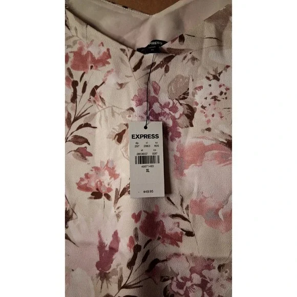 Express Women's Camisole Tank XL NWT Lace Trim Strap Layering Top Floral Pink - Picture 2 of 7